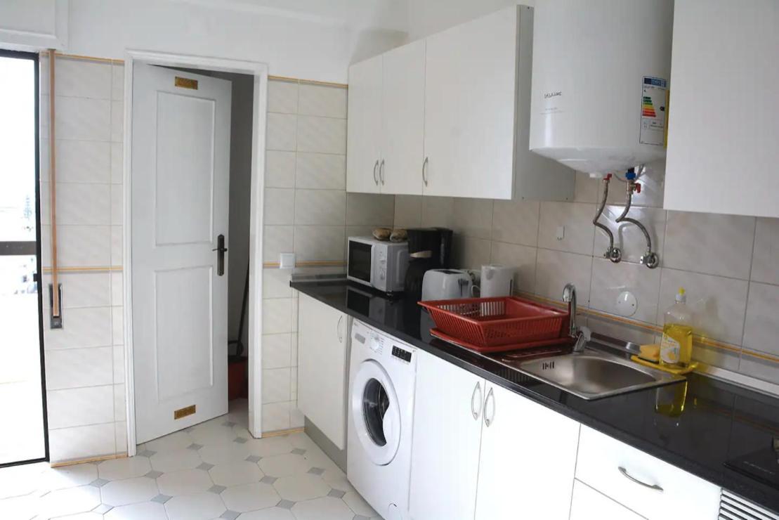 Blife Chelsya Private Rooms Фаро Екстериор снимка