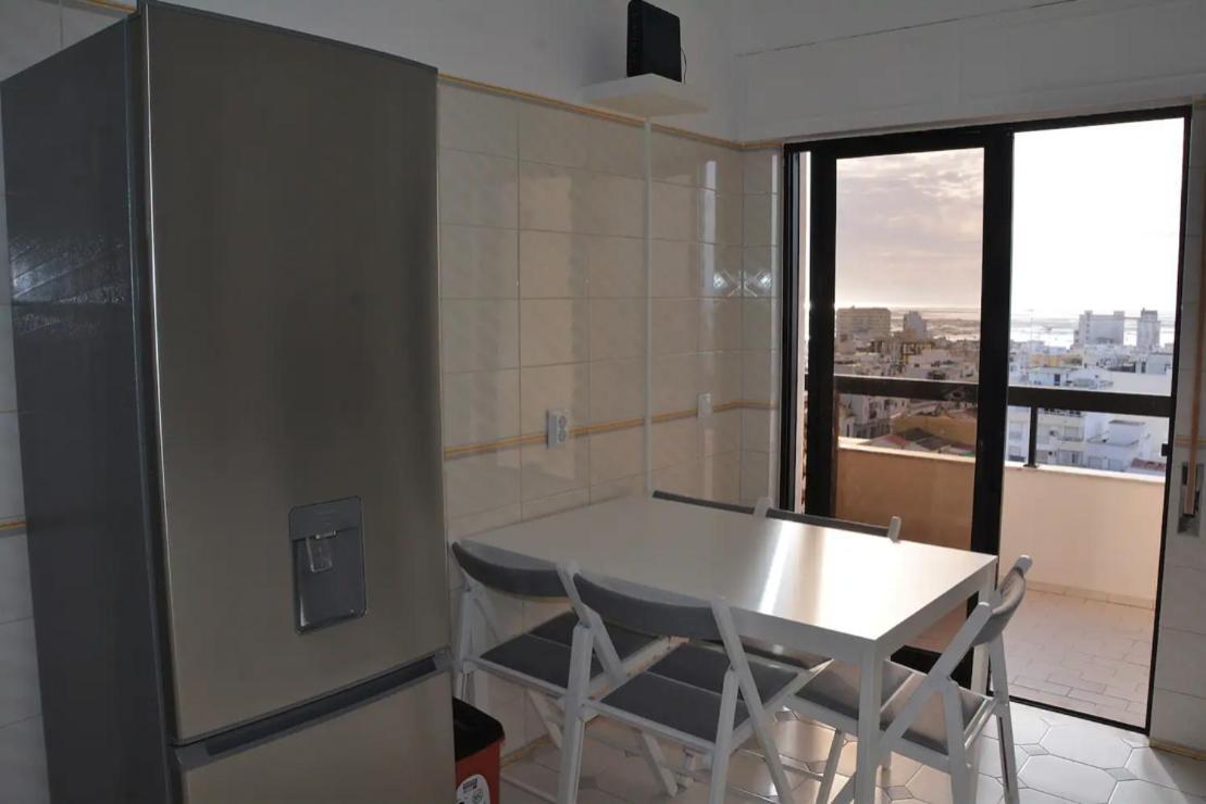 Blife Chelsya Private Rooms Фаро Екстериор снимка