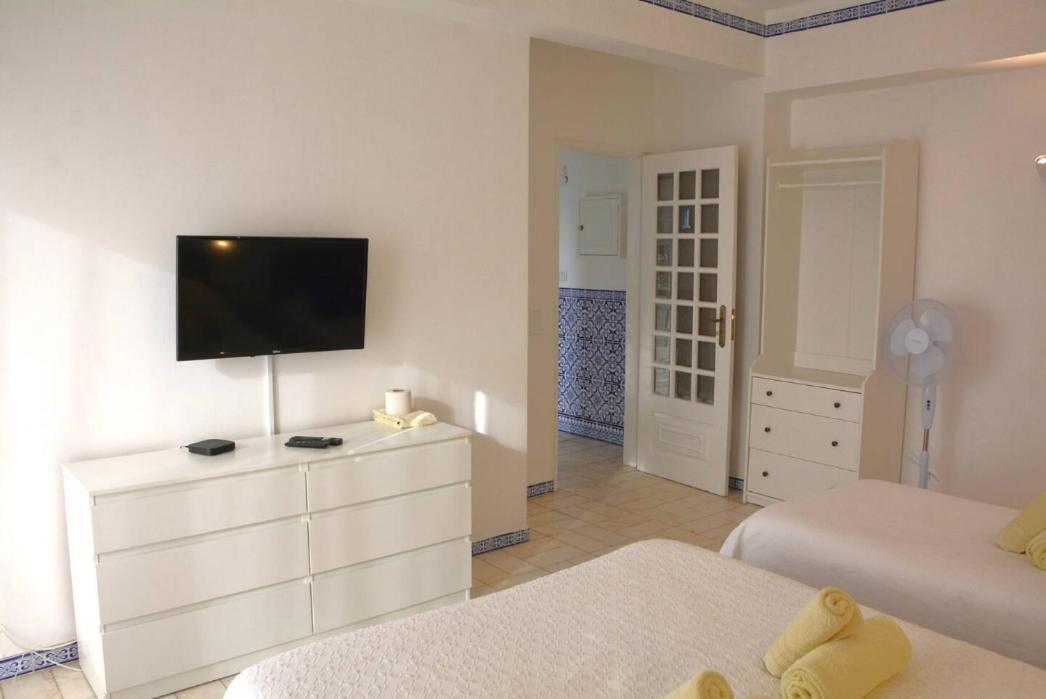 Blife Chelsya Private Rooms Фаро Екстериор снимка