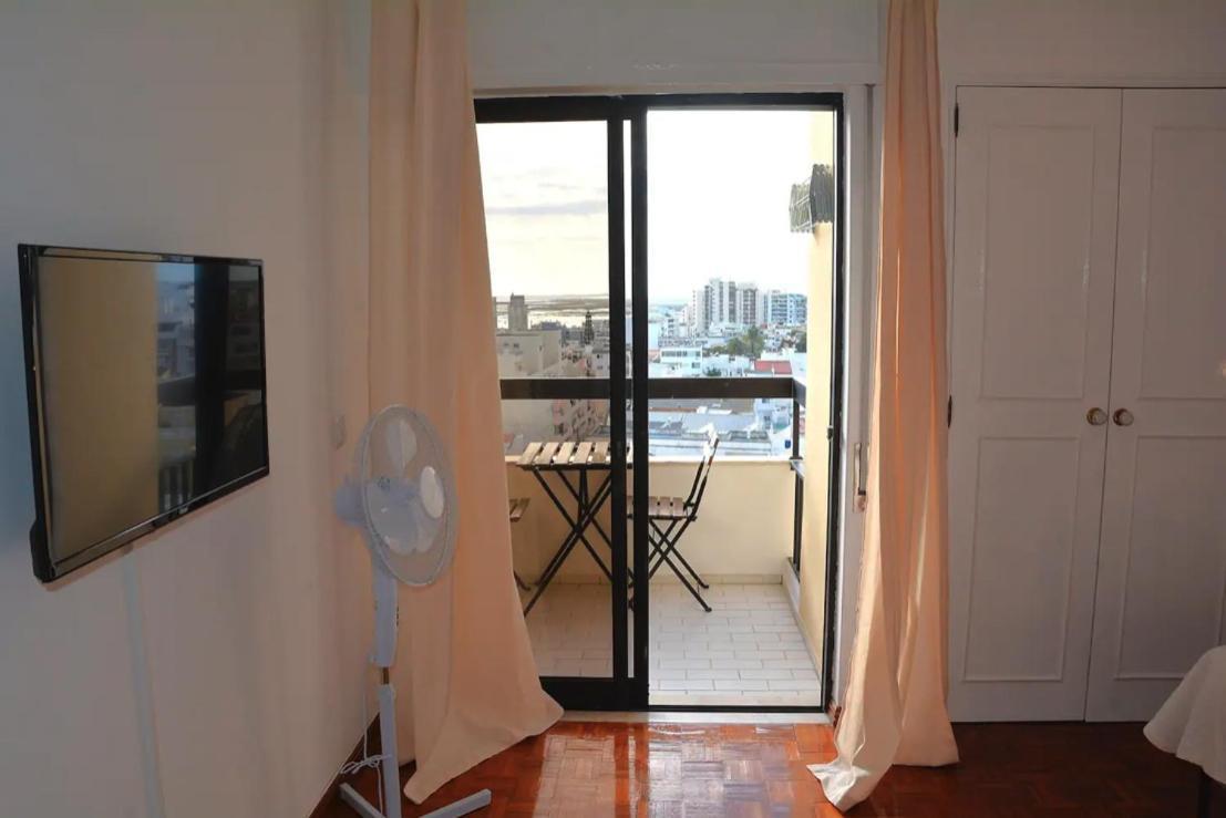 Blife Chelsya Private Rooms Фаро Екстериор снимка