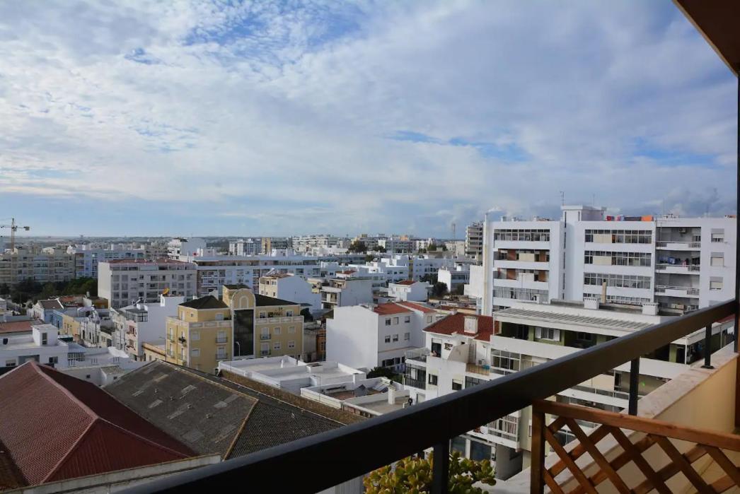 Blife Chelsya Private Rooms Фаро Екстериор снимка